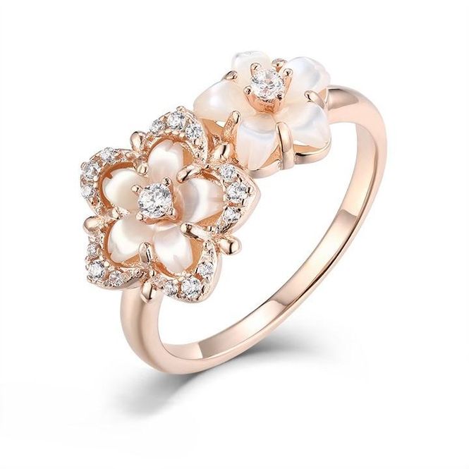 Hovedbilde Vedika Rose Ring